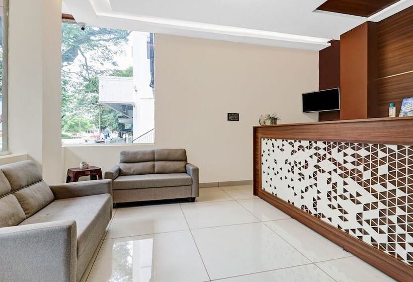 Itsy Hotels Nrm Residency