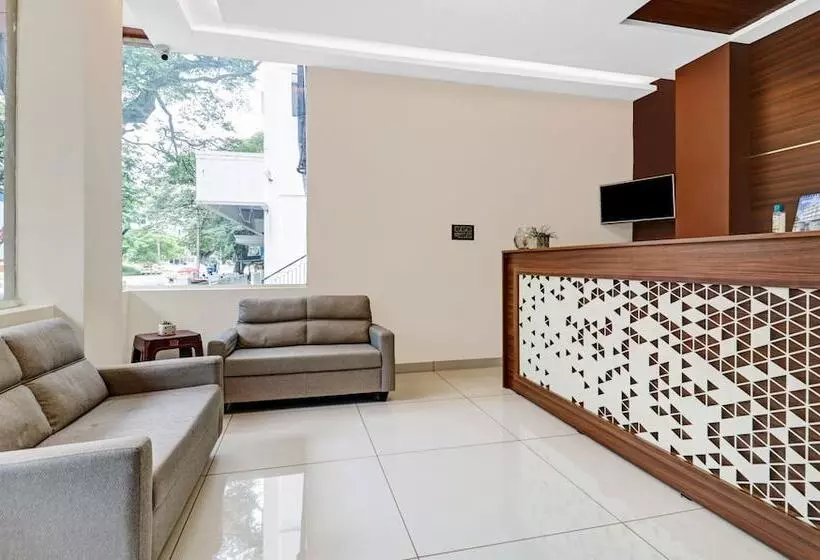 Itsy Hotels Nrm Residency