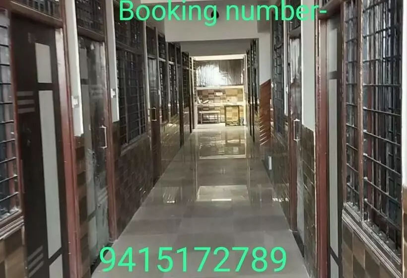 Hotelli Yogendra