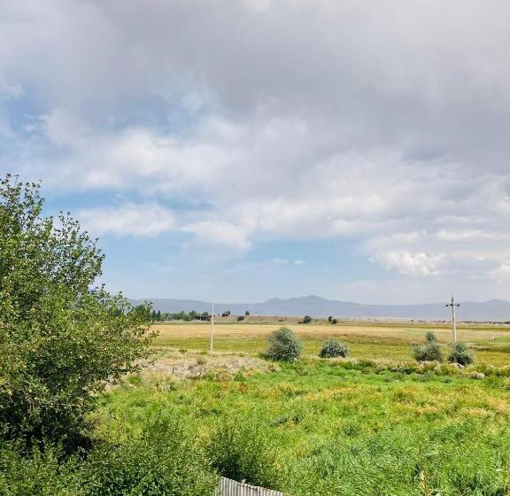 پانسیون гостевой дом с панорамными окнами