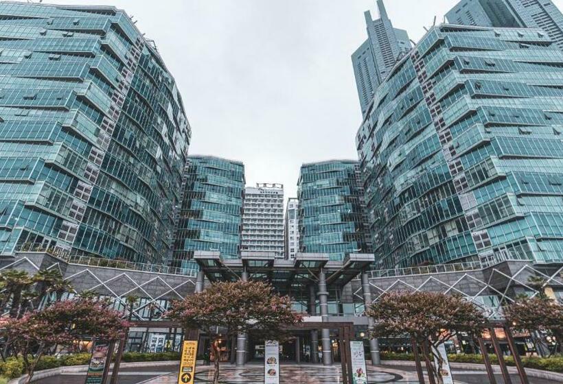 استراحتگاه Pale De Cz Condo