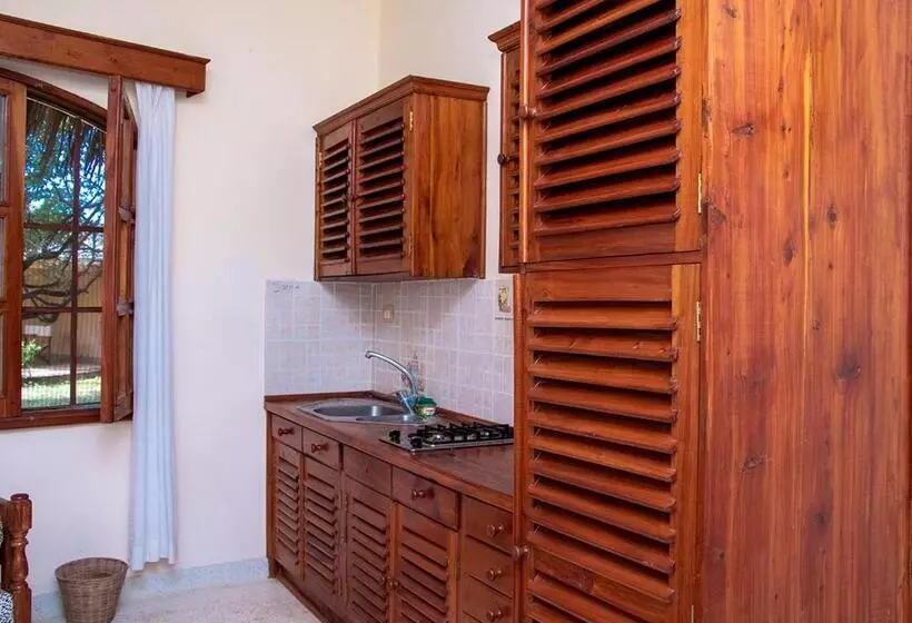 Tembo Court Apartments