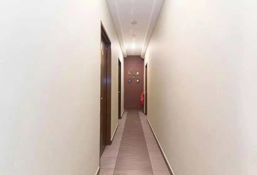 ホテル Silibin Times Inn