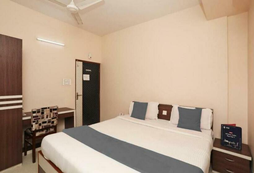 호텔 The Corporate Inn