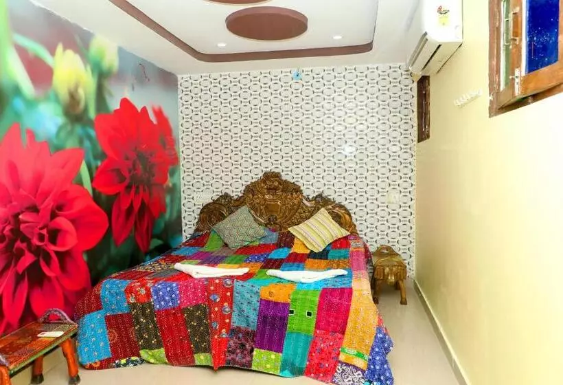 ペンション Banaji Heritage Havelii