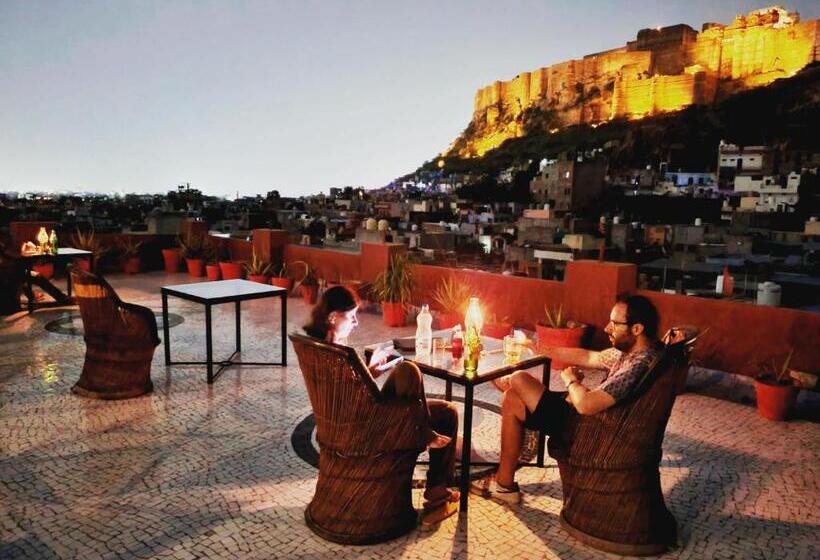 פנסיון Banaji Heritage Havelii