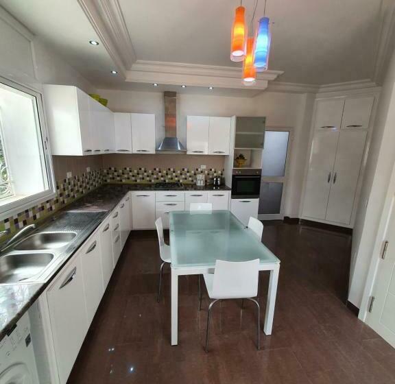 膳宿费 Dar Noucha