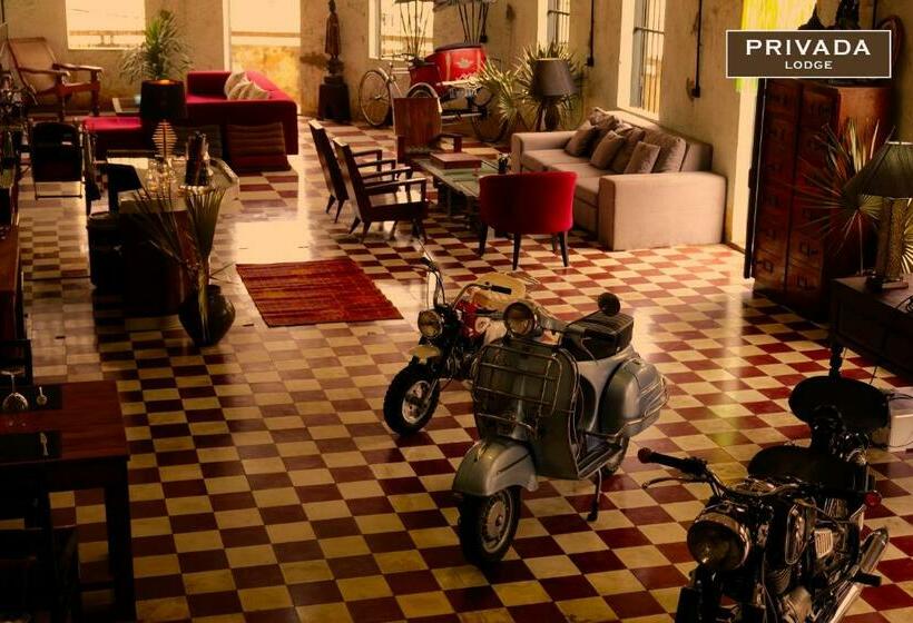 پانسیون Privada Lodge   Historic