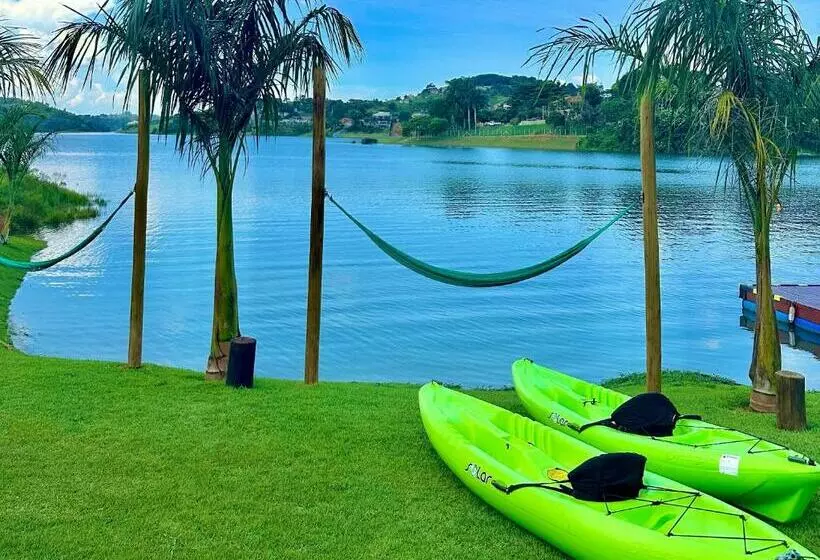 Majatalo Surreal Igaratá Pousada