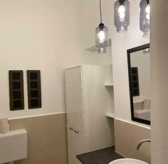 Aladar Apartment