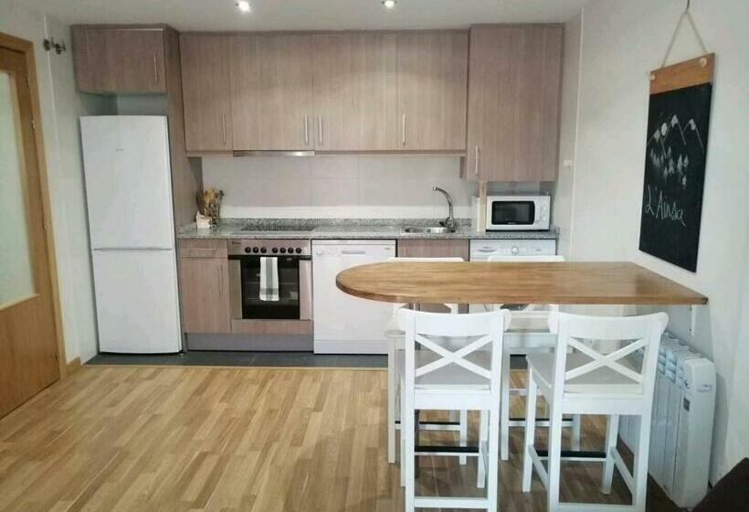 Apartamento La Montañesa En Aínsa, Bonito Apartamento Con Grande Terraza