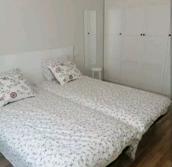 Apartamento La Montañesa En Aínsa, Bonito Apartamento Con Grande Terraza