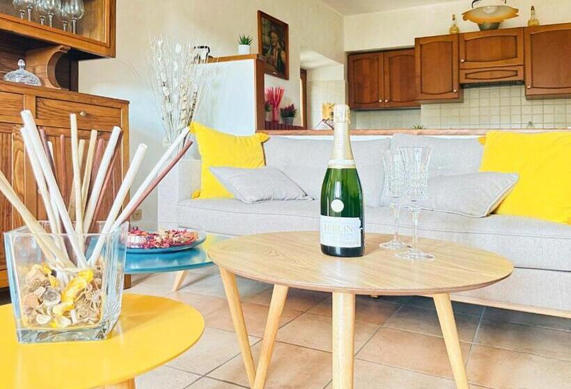 Etrusco Apartment, Centrale, Comodo, Spazioso