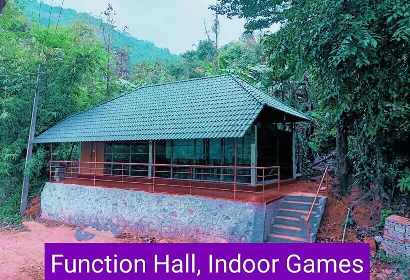 Forest And River Edge Resort