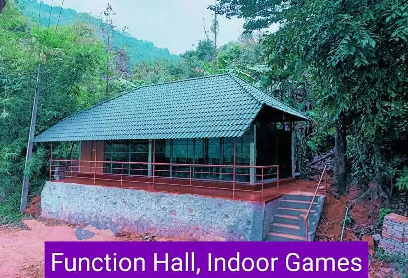 Forest And River Edge Resort