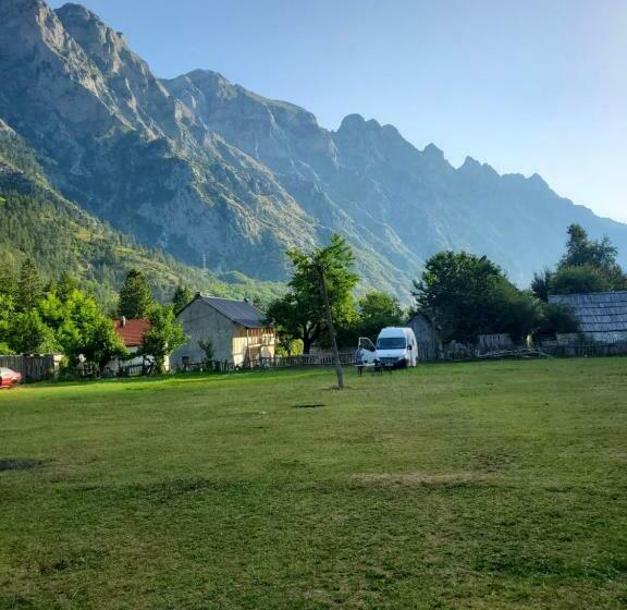 پانسیون Bujtina1