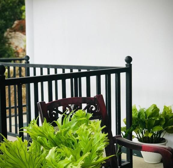 پانسیون Mirador Cottage