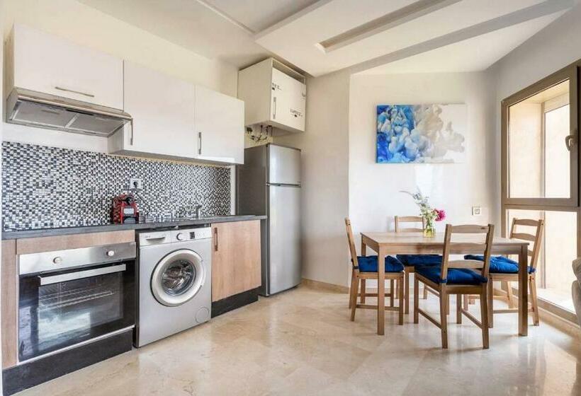 Promo Lancement : Superbe T2 Avec Piscine A Prestigia