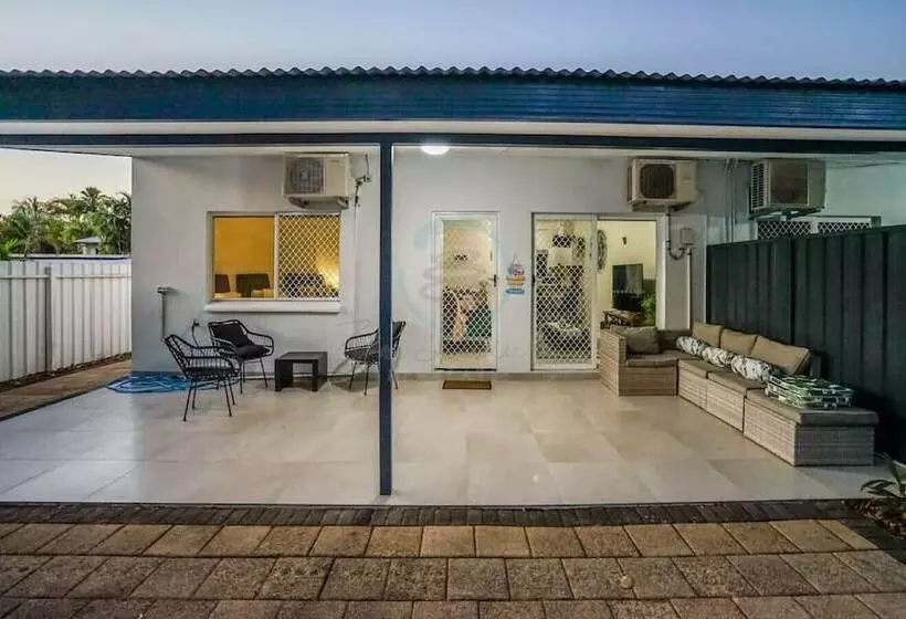 Zen Hideaway   Cozy 2br Modern Unit