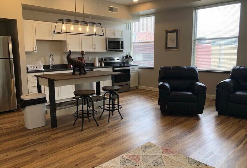 202 New Downtown Living