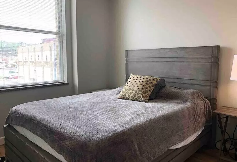 202 New Downtown Living