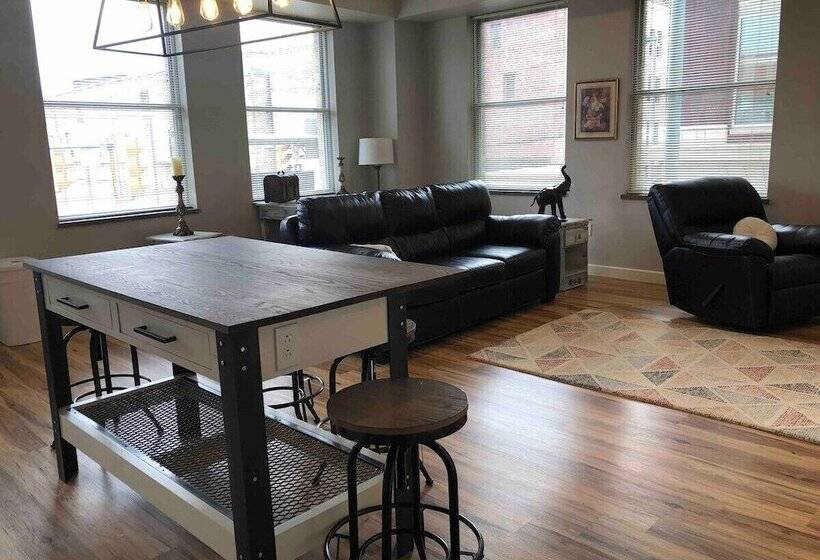 202 New Downtown Living