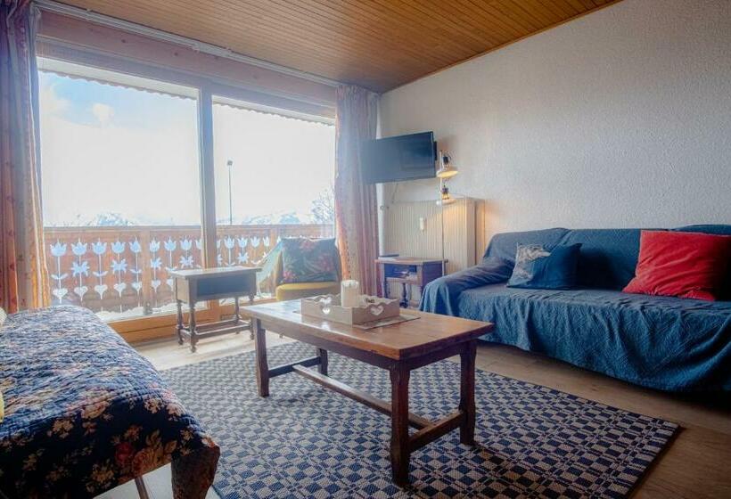 Apartment With A Balcony And Superb View Huez Welkeys