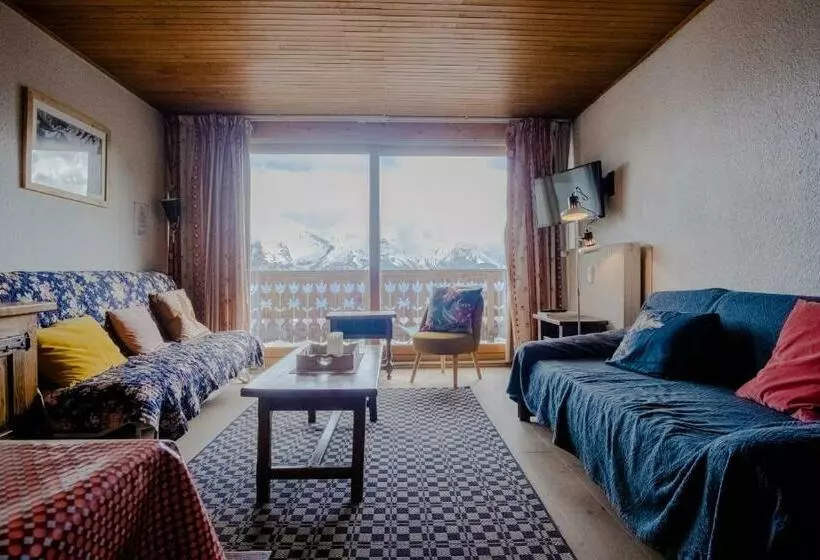 Apartment With A Balcony And Superb View   Huez   Welkeys