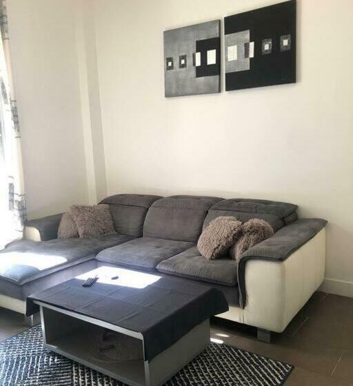 Charmant Appartement Design Et Cosy Clichy