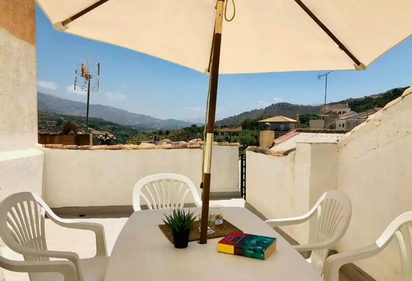 Acogedora Casa Rural Con Piscina