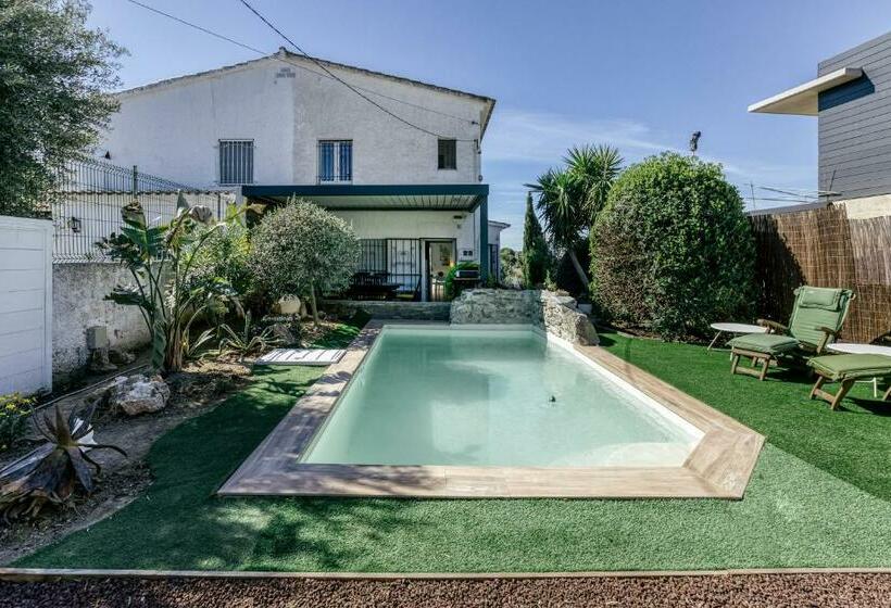 Casa Roses Con Piscina
