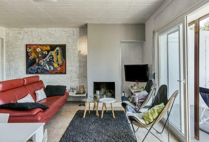 Casa Roses Con Piscina