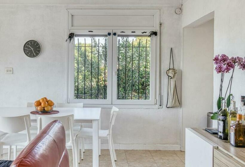 Casa Roses Con Piscina