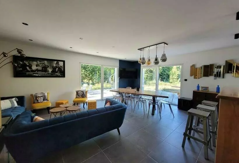 La Cabane Des écureuils