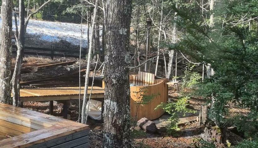 Refugio Piren, Corralco, Hot Tub Y Nieve