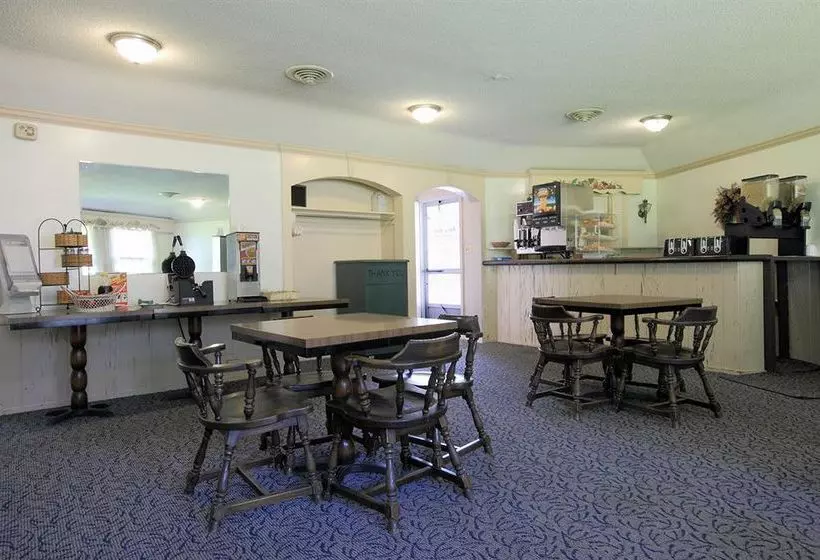 Colony Motel Jamestown