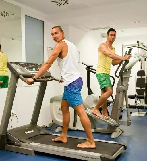 هتل Atlantis Wellness & Conference