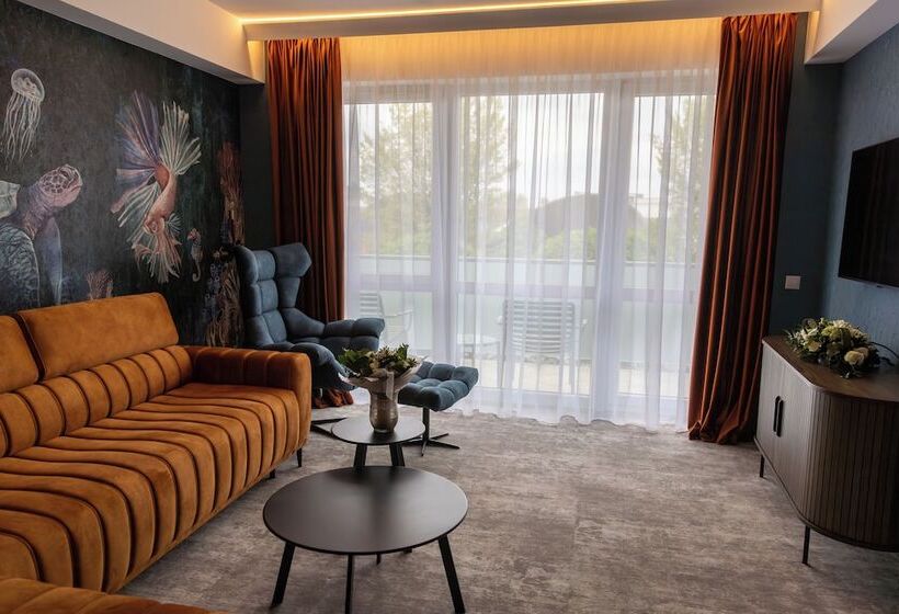 בית מלון כפרי Atlantis Wellness & Conference