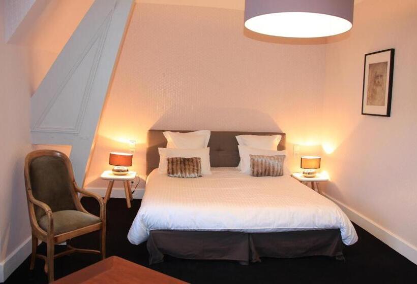 فندق Château De La Menaudière