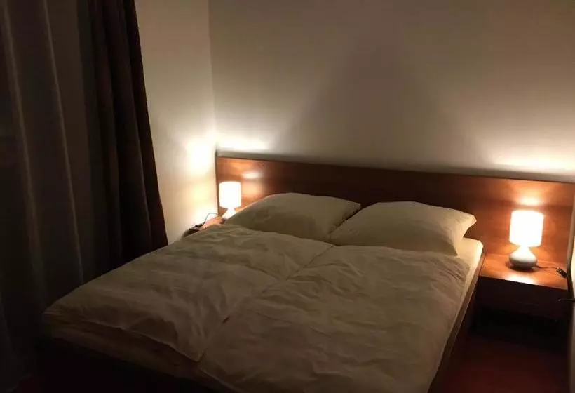 Hotel Fatrapark 2 Apartments House