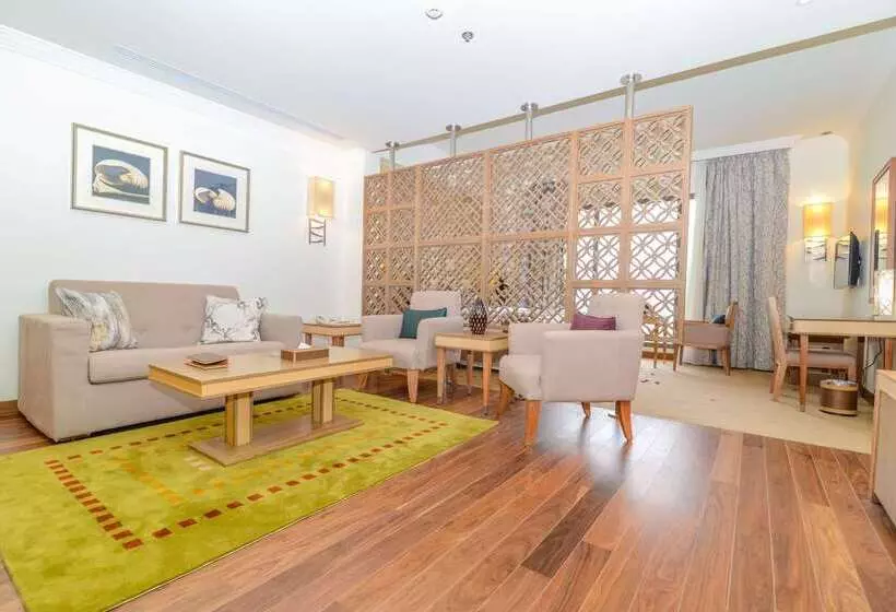 Hotelli Golden Tulip Dammam Corniche