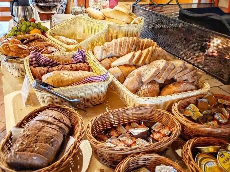 Отель Koliba Greta