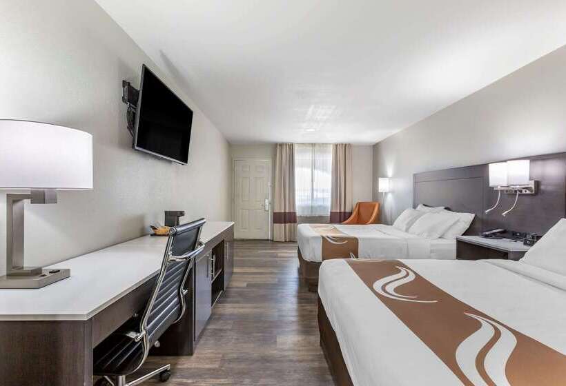 هتل Quality Inn Show Low