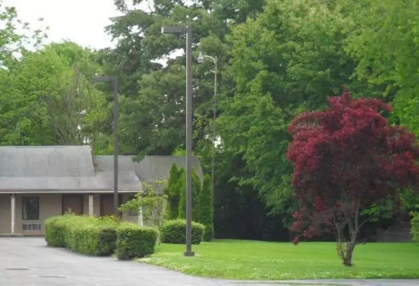 호텔 Red Carpet Inn Brooklawn