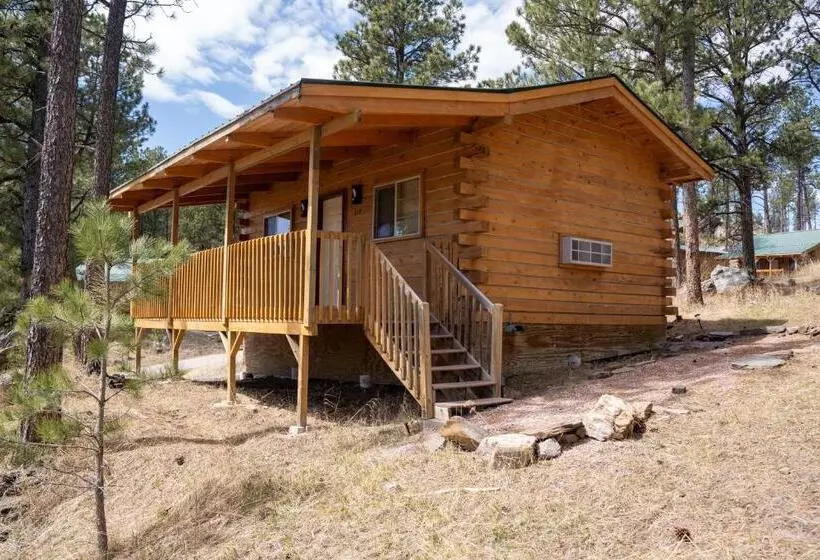 酒店 Rock Crest Lodge And Cabins