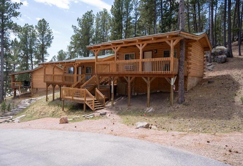 Hotel Rock Crest Lodge And Cabins