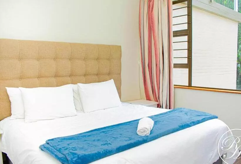 Hotel Roseland House