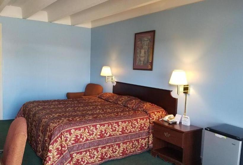 בית מלון כפרי Scottish Inns Morristown