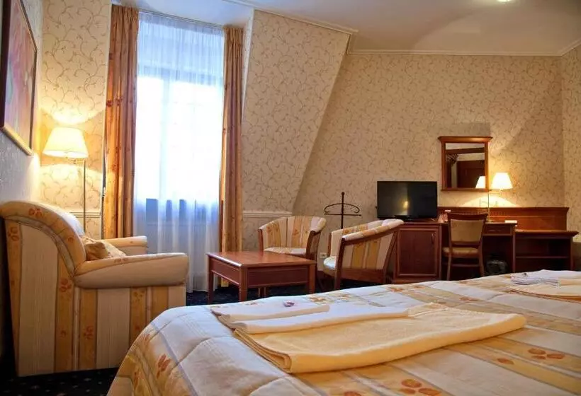 فندق Sv. Ludmila