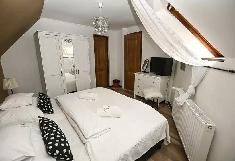 Hotel Vaskó Panzió Borpince